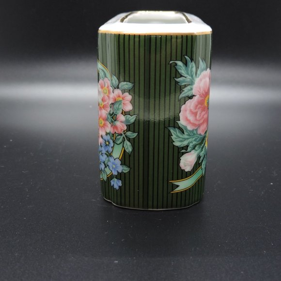 Neiman Marcus Porcelain Notepad/Pen Holder - Picture 4 of 14